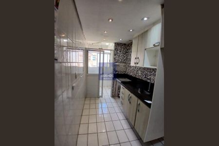 6_photo/94cf002e4f.c7048a8dc0618162-ATLAS-63bbbc07-3aae-4d63-af88-9e0655df4b4a.jpg de apartamento à venda com 2 quartos, 45m² em Jardim Santa Tereza, Carapicuíba