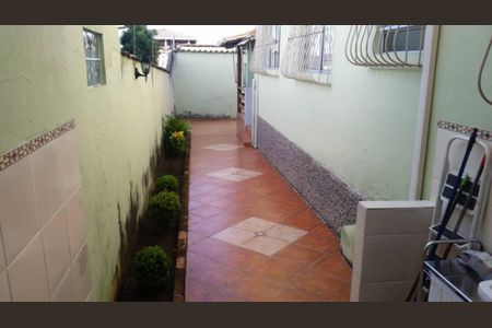 2_photo/94cf003073.caf6c04f909f2ef2-ATLAS-45187fed-d5d3-4e7f-b236-54ecfd39290e.jpg de casa à venda com 3 quartos, 110m² em Vila Silviania, Carapicuíba