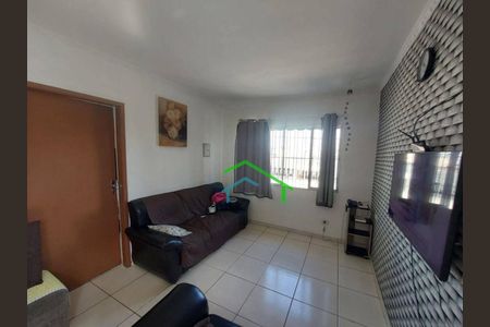 45_photo/94cf0031fd.4f5ed0f0140bae26-ATLAS-9e0d9e0e-71c8-48ec-b7cc-3e3009f679f3.jpg de casa à venda com 6 quartos, 322m² em Vila Silviania, Carapicuíba