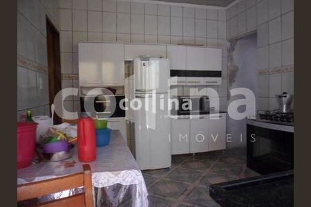 5_photo/94cf0036cf.ceff8192393c33de-ATLAS-dbf7a92d-d0c9-4fbf-a125-c4a0016dba9d.jpg de casa à venda com 1 quarto, 75m² em Vila Silviania, Carapicuíba