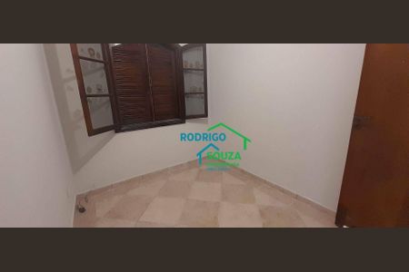 8_photo/94cf003b67.31f8faead97f4406-ATLAS-5e7c1512-a8d2-4e95-ab71-42bc3f430696.jpg de casa para alugar com 3 quartos, 200m² em Jardim Yaya, Carapicuíba