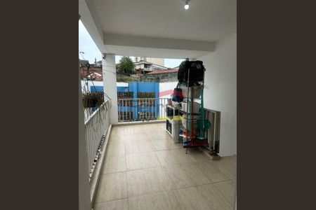 16_photo/94cf003cd5.d9f076d2edbf9077-ATLAS-3d5ae729-7159-4cdb-9df7-b935dc9a39a4.jpg de casa à venda com 4 quartos, 200m² em Jardim Guiomar, Carapicuíba