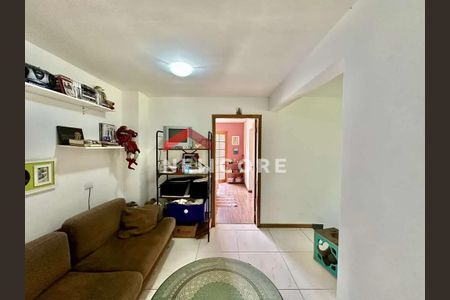 10_photo/94cf00435b.621ee2e78907adfc-ATLAS-3f5e4cdf-1bf3-4f05-8710-37b300d9fc90.jpg de casa de condomínio à venda com 3 quartos, 124m² em Granja Viana, Carapicuíba