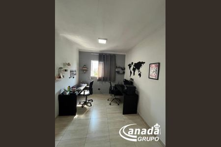 10_photo/94cf0049f5.24b4c9329904ab7b-ATLAS-a86be31e-e039-4e5a-a3a5-8b7daeb6709a.jpg de casa à venda com 3 quartos, 260m² em Altos da Santa Lucia, Carapicuíba