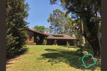 12_photo/94cf0050c5.76ccbfd2bfad863d-ATLAS-3fd3880e-beaa-45b0-8e74-be50bd7c126e.jpg de casa à venda com 4 quartos, 970m² em Chácara Vale do Rio Cotia, Carapicuíba