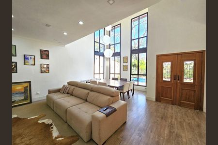 10_photo/94cf0050cb.df2406aa61ba3211-ATLAS-3d2881f2-0358-458f-9c28-ce5a37f8c8d8.jpg de casa de condomínio à venda com 3 quartos, 400m² em Chácara Vale do Rio Cotia, Carapicuíba