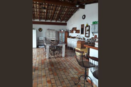 5_photo/94cf005199.9de7452646ed1670-ATLAS-258e4e79-da36-4efc-8d4f-69b26818c0b3.jpg de casa para alugar com 4 quartos, 600m² em Chácara Adriana Aparecida, Carapicuíba