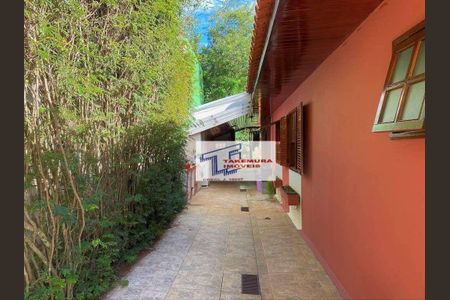 10_photo/94cf00546f.d70948cd37f6cfc6-ATLAS-a98b7183-8288-4b3d-85b8-6b5797e194e1.jpg de casa à venda com 3 quartos, 285m² em Chácara Vale do Rio Cotia, Carapicuíba