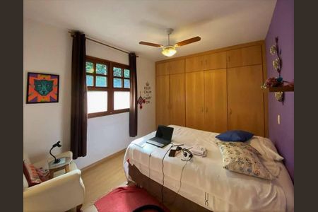 14_photo/94cf00546f.d70948cd37f6cfc6-ATLAS-b50813bc-256e-4636-b3c3-36e6d0c0dfe3.jpg de casa à venda com 3 quartos, 285m² em Chácara Vale do Rio Cotia, Carapicuíba