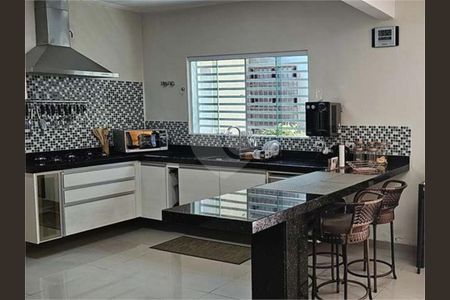 19_photo/94cf0055a9.8d9d2e8c4e07ca84-ATLAS-4e232b62-7229-4a04-a2e3-aefae6116397.jpg de casa à venda com 3 quartos, 358m² em Chácara Vale do Rio Cotia, Carapicuíba