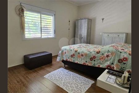 8_photo/94cf0055a9.8d9d2e8c4e07ca84-ATLAS-53897ffd-05d0-4431-8466-aaa0dafbb52d.jpg de casa à venda com 3 quartos, 358m² em Chácara Vale do Rio Cotia, Carapicuíba