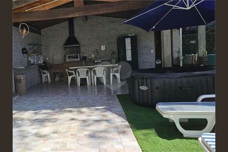 49_photo/94cf0055a9.8d9d2e8c4e07ca84-ATLAS-b33929d8-09ae-482d-9698-db246afcef68.jpg de casa à venda com 3 quartos, 358m² em Chácara Vale do Rio Cotia, Carapicuíba