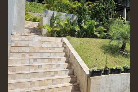 36_photo/94cf0055a9.8d9d2e8c4e07ca84-ATLAS-e8da6017-7c9f-4e55-8cde-f633606f1510.jpg de casa à venda com 3 quartos, 358m² em Chácara Vale do Rio Cotia, Carapicuíba