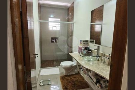 46_photo/94cf0055a9.8d9d2e8c4e07ca84-ATLAS-edfd2028-5044-4ca3-9e4a-3ae6fb048b10.jpg de casa à venda com 3 quartos, 358m² em Chácara Vale do Rio Cotia, Carapicuíba