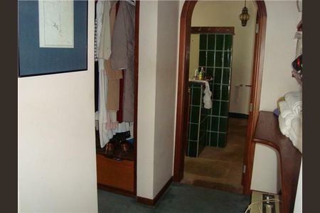 3_photo/94cf005627.dd63bef89a0f751f-ATLAS-0a4e886f-a212-42b4-b8e4-4f5881bcb0e5.jpg de casa de condomínio à venda com 3 quartos, 450m² em Chácara dos Junqueiras, Carapicuíba