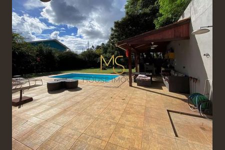 2_photo/94cf005699.8d9d2e8c4e07ca84-ATLAS-1da0910d-5773-4dee-a6fe-a34b5eb19bf3.jpg de casa de condomínio à venda com 3 quartos, 285m² em Chácara Vale do Rio Cotia, Carapicuíba