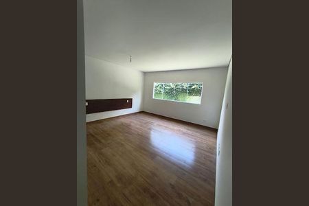 7_photo/94cf005779.9fde2b1beaf38236-ATLAS-bd19a2a7-044c-4d98-89a1-0593d3974e8a.jpg de casa para alugar com 3 quartos, 200m² em Chácara dos Junqueiras, Carapicuíba