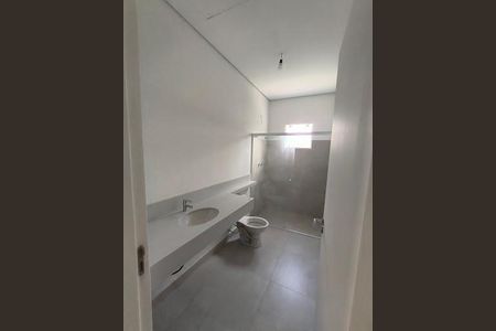 17_photo/94cf005779.9fde2b1beaf38236-ATLAS-c157bf3c-57fd-46b5-a135-08ec5f1d3984.jpg de casa para alugar com 3 quartos, 200m² em Chácara dos Junqueiras, Carapicuíba