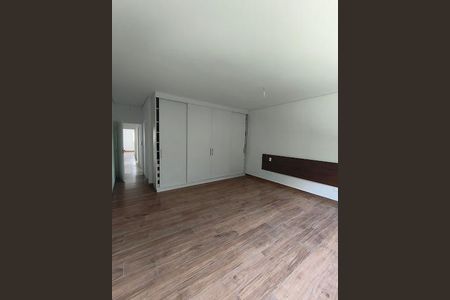 3_photo/94cf005779.9fde2b1beaf38236-ATLAS-fd765562-1cf8-4cd3-88dc-aab421f6b58a.jpg de casa para alugar com 3 quartos, 200m² em Chácara dos Junqueiras, Carapicuíba