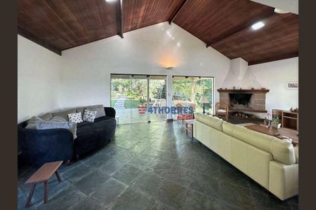 10_photo/94cf00579f.b236c1c8cef7f9e8-ATLAS-19c350f7-2ccc-4334-945d-9b34cbf12b2a.jpg de casa à venda com 3 quartos, 435m² em Chácara dos Junqueiras, Carapicuíba