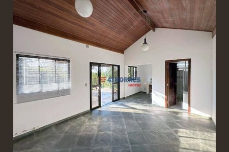 5_photo/94cf00579f.b236c1c8cef7f9e8-ATLAS-6e49a2c3-cccd-47d7-a5c4-7f0e20445498.jpg de casa à venda com 3 quartos, 435m² em Chácara dos Junqueiras, Carapicuíba