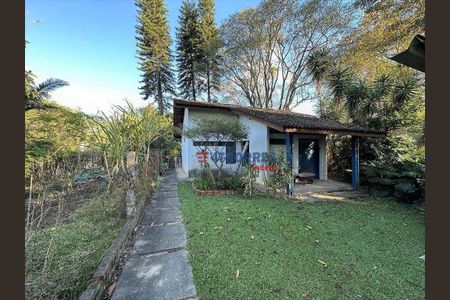 9_photo/94cf00579f.b236c1c8cef7f9e8-ATLAS-963556fa-0afb-4d55-b49b-ff25d628ba1d.jpg de casa à venda com 3 quartos, 435m² em Chácara dos Junqueiras, Carapicuíba