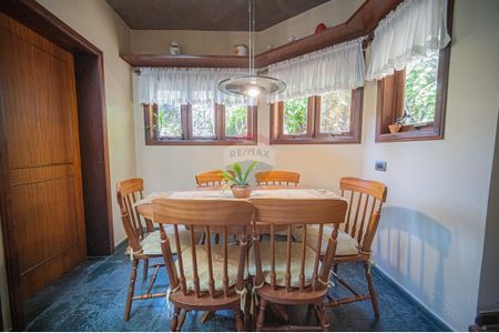 17_photo/94cf0057cd.9e8f1c97e4a047f1-ATLAS-33850d54-e937-4552-ae43-9861fb42a8c6.jpg de casa à venda com 4 quartos, 346m² em Chácara dos Junqueiras, Carapicuíba