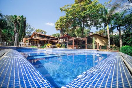 1_photo/94cf0057cd.9e8f1c97e4a047f1-ATLAS-4476bc5d-6f16-4e8a-9b0b-8fbde183a31a.jpg de casa à venda com 4 quartos, 346m² em Chácara dos Junqueiras, Carapicuíba