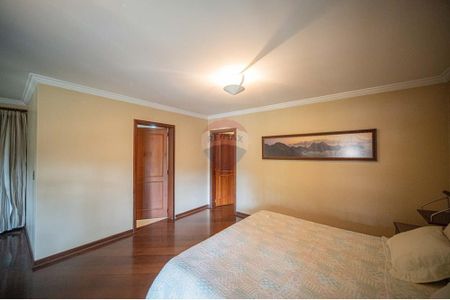 19_photo/94cf0057cd.9e8f1c97e4a047f1-ATLAS-7c9cec1a-1d0e-4bbd-ad82-cd2534131d50.jpg de casa à venda com 4 quartos, 346m² em Chácara dos Junqueiras, Carapicuíba