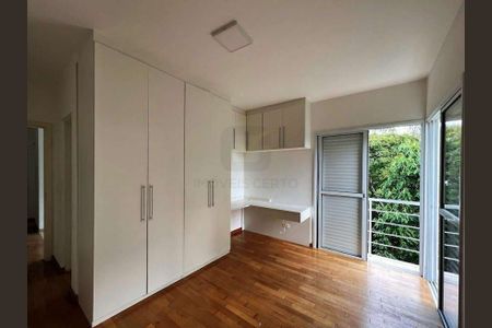 37_photo/94cf005891.f38e38137a2159e3-ATLAS-4ab613f0-d95d-48b5-bca3-b4e781d05ca9.jpg de casa para alugar com 4 quartos, 380m² em Chacara Santa Lucia, Carapicuíba