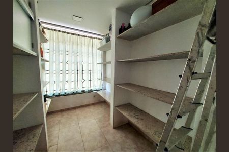 11_photo/94cf0058c1.f0d246bad4da1cd5-ATLAS-26179c07-52f4-46e1-a6fb-b579abdd2cd2.jpg de casa de condomínio à venda com 5 quartos, 875m² em Nova Fazendinha, Carapicuíba
