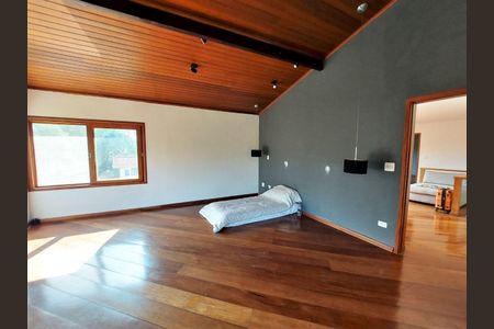 57_photo/94cf0058c1.f0d246bad4da1cd5-ATLAS-6cebaf02-5405-4b10-ac7f-7015e19c94e9.jpg de casa de condomínio para alugar com 5 quartos, 875m² em Nova Fazendinha, Carapicuíba