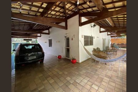 17_photo/94cf0059cd.a7b2593691b93303-ATLAS-2eaf591f-a8e0-40c1-8070-229d3774edec.jpg de casa para alugar com 4 quartos, 780m² em Chácara dos Junqueiras, Carapicuíba