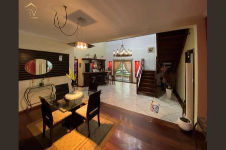 11_photo/94cf0059cd.a7b2593691b93303-ATLAS-87e608ec-4acb-47fd-a36d-08ecc858696c.jpg de casa para alugar com 4 quartos, 780m² em Chácara dos Junqueiras, Carapicuíba