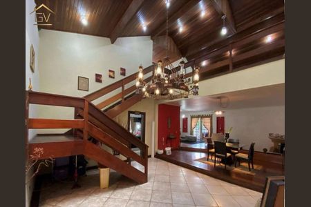 67_photo/94cf0059cd.a7b2593691b93303-ATLAS-b8f09c20-354e-4d3d-a1e9-db93b31f4a8d.jpg de casa para alugar com 4 quartos, 780m² em Chácara dos Junqueiras, Carapicuíba