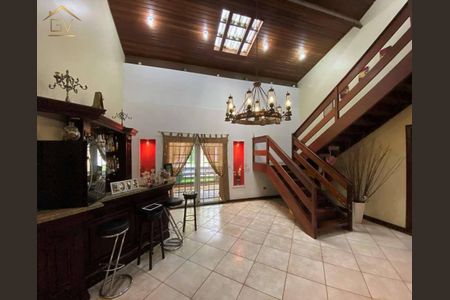 69_photo/94cf0059cd.a7b2593691b93303-ATLAS-edf2bea0-7576-435e-b51e-0bc9e71d66b1.jpg de casa para alugar com 4 quartos, 780m² em Chácara dos Junqueiras, Carapicuíba