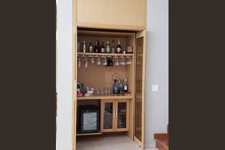 8_photo/94cf0059fd.8cc17f8f7b4e5195-ATLAS-0149cb9f-8ccd-43dc-9bd4-8bb22ff2e6a7.jpg de casa à venda com 4 quartos, 11m² em Chácara Vale do Rio Cotia, Carapicuíba