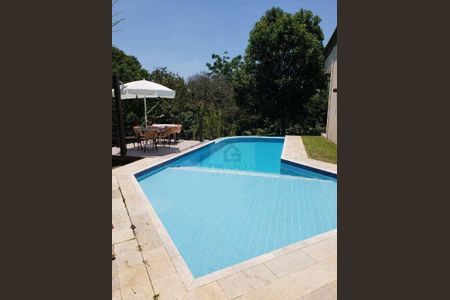 25_photo/94cf0059fd.8cc17f8f7b4e5195-ATLAS-fecfc627-9be0-4dae-baf9-a2f955fcd4e3.jpg de casa à venda com 4 quartos, 11m² em Chácara Vale do Rio Cotia, Carapicuíba