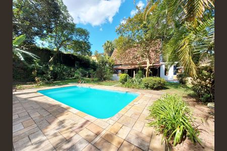 9_photo/94cf005c2b.b7a28b76476596d7-ATLAS-74773afd-e20b-43e8-ba54-05ae80678649.jpg de casa de condomínio à venda com 3 quartos, 300m² em Nova Fazendinha, Carapicuíba