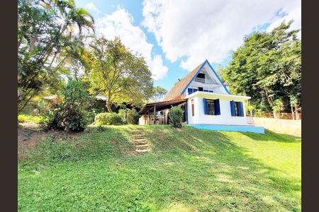 12_photo/94cf005c2b.b7a28b76476596d7-ATLAS-adab36ee-e5bc-4205-b69d-b28f10918848.jpg de casa de condomínio à venda com 3 quartos, 300m² em Nova Fazendinha, Carapicuíba