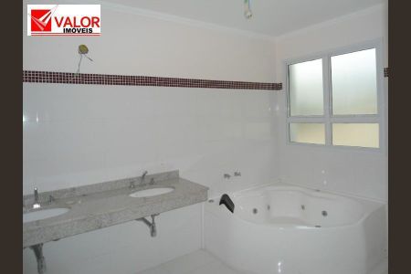 2_photo/94cf005cd7.bf7195c6a6de313c-ATLAS-801447e0-6cd2-4a64-86b4-bfd8da73b1d0.jpg de casa à venda com 4 quartos, 280m² em Chacara Santa Lucia dos Ypes, Carapicuíba