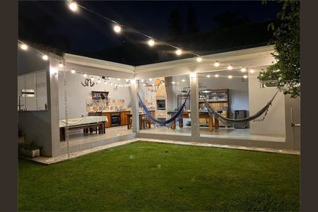 7_photo/94cf005d0d.f04eb875c589874c-ATLAS-2538e7ba-793b-4f5c-bccf-4006df494bef.jpg de casa de condomínio à venda com 4 quartos, 163m² em Chácara Vale do Rio Cotia, Carapicuíba