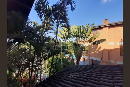 59_photo/94cf005e23.ea002ca8a54f6c9b-ATLAS-165bd8c4-b225-4c92-8253-54add621f8ba.jpg de casa à venda com 5 quartos, 831m² em Nova Fazendinha, Carapicuíba