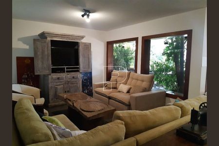 7_photo/94cf005e23.ea002ca8a54f6c9b-ATLAS-214067ff-2e31-4171-a6ce-e08641d0684f.jpg de casa à venda com 5 quartos, 831m² em Nova Fazendinha, Carapicuíba