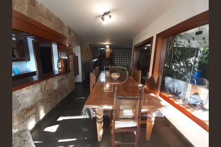 41_photo/94cf005e23.ea002ca8a54f6c9b-ATLAS-d353d4ea-99e2-4c1b-a96b-9da3ccd440e8.jpg de casa à venda com 5 quartos, 831m² em Nova Fazendinha, Carapicuíba