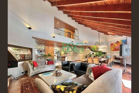 11_photo/94cf005e35.44cb305f75931be4-ATLAS-7a3eceed-94fb-4344-b742-fb1222cef2ee.jpg de casa à venda com 6 quartos, 624m² em Nova Fazendinha, Carapicuíba