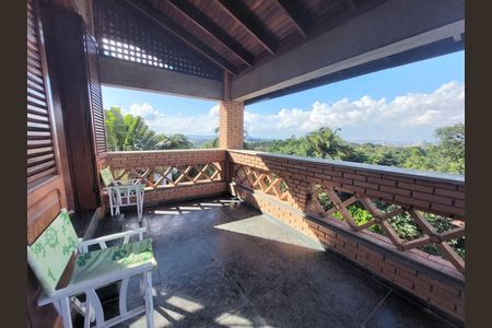 37_photo/94cf005e3b.3e6957092a4c223d-ATLAS-54807344-3bbc-46aa-ae51-869467ca27b2.jpg de casa à venda com 4 quartos, 645m² em Nova Fazendinha, Carapicuíba