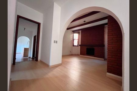 3_photo/94cf005e53.9612c2c0390caf5f-ATLAS-0a6f8d73-32b2-4136-94db-868ae4a2bd04.jpg de casa à venda com 4 quartos, 570m² em Nova Fazendinha, Carapicuíba