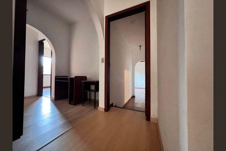 28_photo/94cf005e53.9612c2c0390caf5f-ATLAS-b4d3ad48-d86c-42d6-b838-987989cd9b28.jpg de casa à venda com 4 quartos, 570m² em Nova Fazendinha, Carapicuíba