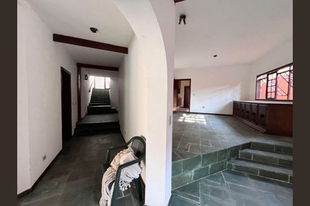 10_photo/94cf005e53.9612c2c0390caf5f-ATLAS-b5341f93-8742-4e1e-bf9c-5e3ff28ab3f0.jpg de casa à venda com 4 quartos, 570m² em Nova Fazendinha, Carapicuíba